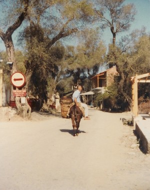Man on donkey, Kavos '83